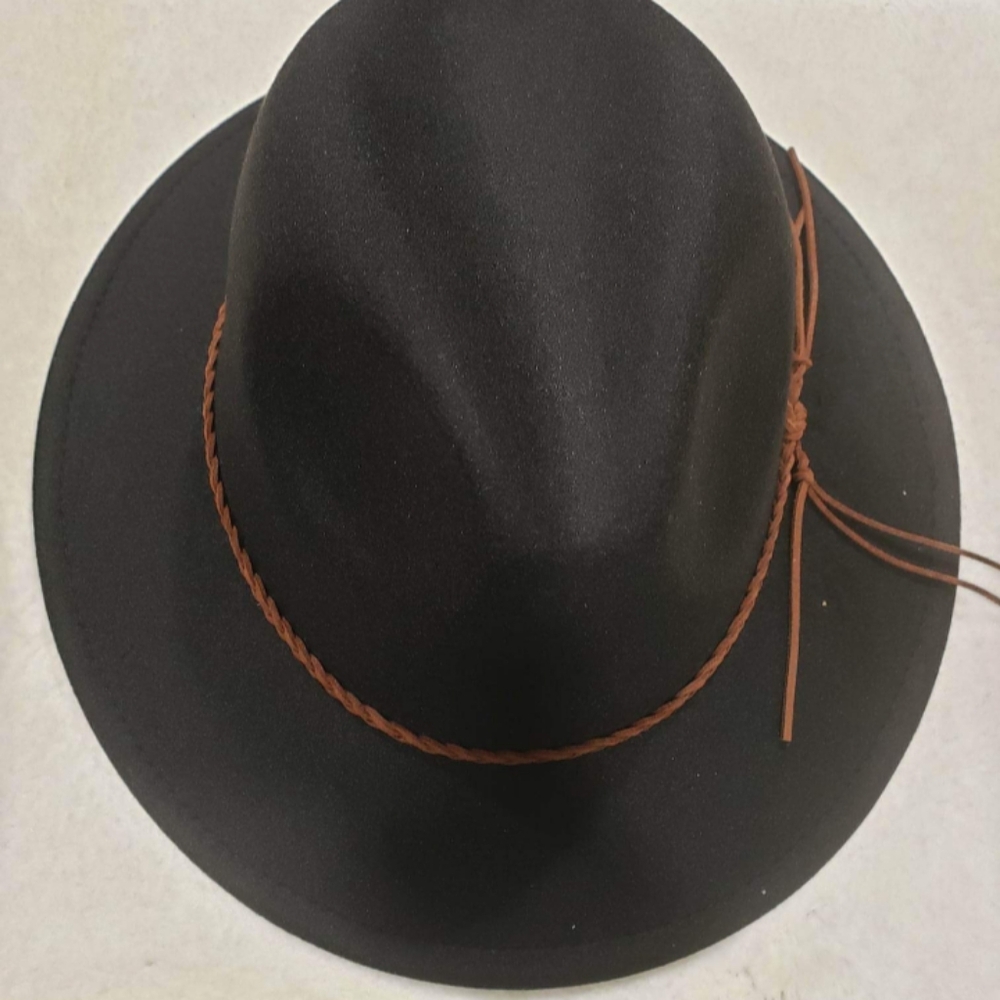 Fedora - Picture 6 of 9
